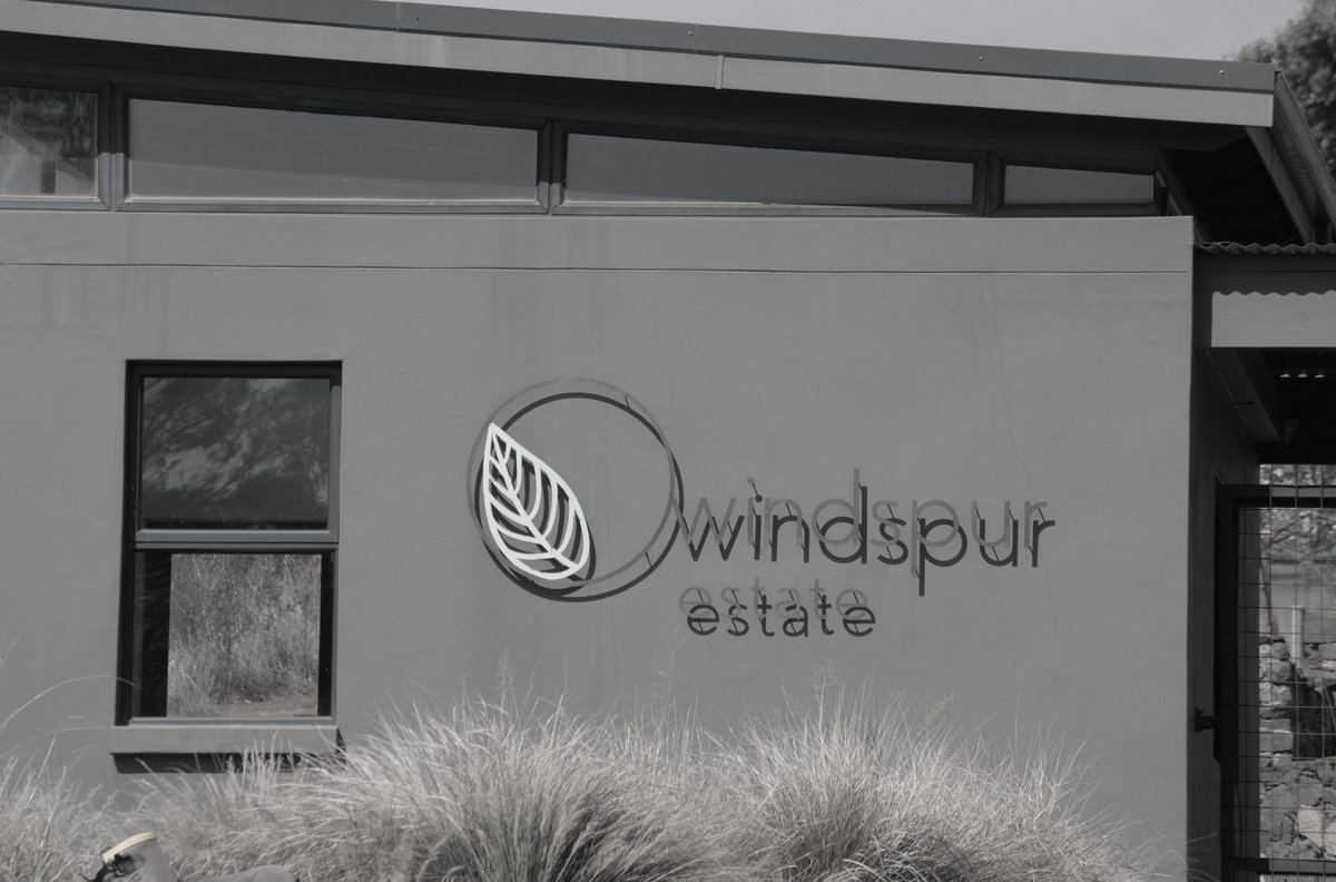 EstateWindspur's tweet photo. Textures and Contrasts on site...#windspur #windspurecoestate #windspurestate #nottinghamroad #midlandsmeander #plotandplan
Contact : Ian Dickson | Property Developer E | ianspico@gmail.com
M | +27 (0)79 527 1344 https://t.co/G4WQv1xxSl