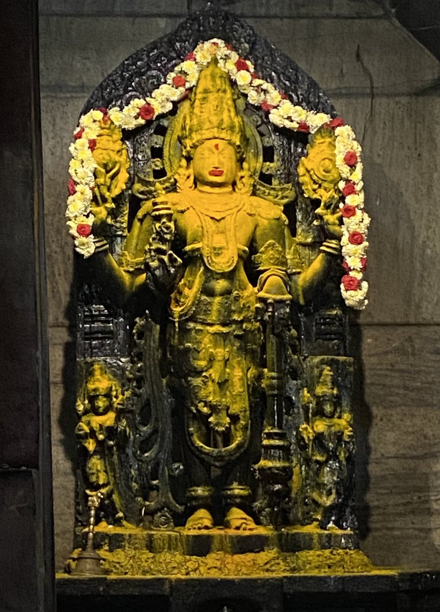 hamsanandi's tweet photo. The most handsome Keshava ever 🙏🏼😍 , the protector of Kowshika https://t.co/NHOIg9SjpE