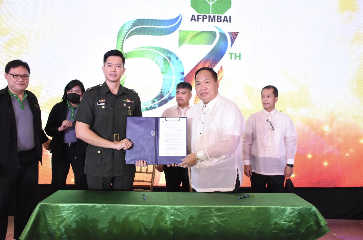ronnieliang's tweet photo. Thank you #AFPMBAI for your trust!🫡 🇵🇭
“Kasama mo sa pag bangon, kasangga mo sa bawat hamon”.
#brandambassador https://t.co/jvmQqF3ZQX