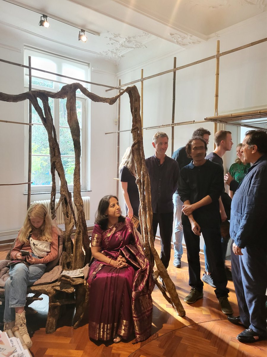 IndinNederlands's tweet photo. Amb @reenat_sandhu inaugurated 'Kolkata: Run in the Alley' exhibition organised by @Marres_HCC &amp; Calcutta Art Research Foubdation.  The exhibition open till 13 Nov, brings works of Kolkata artists &amp; Dutch artists who attended residency prog in #Kolkata
@MEAIndia @iccr_hq https://t.co/RRqi8OoUaS
