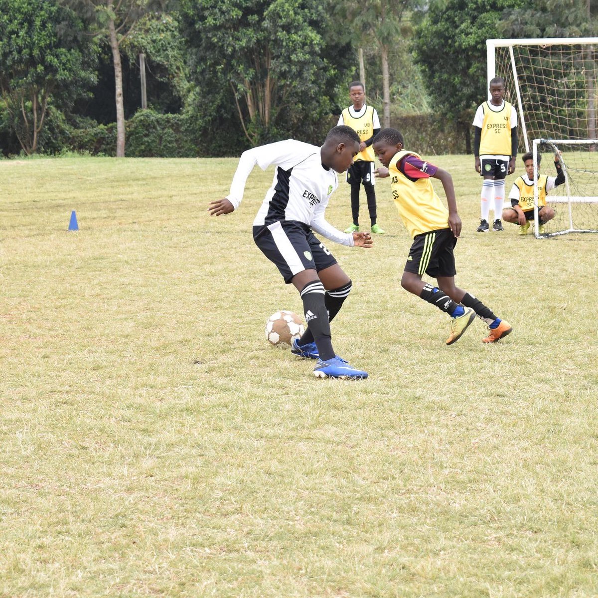 ExpresssoccerKe's tweet photo. Weekend training session. #Dreamspace
#weareexpress
#soccerball
#chezaboli https://t.co/bsBrsFjt8f