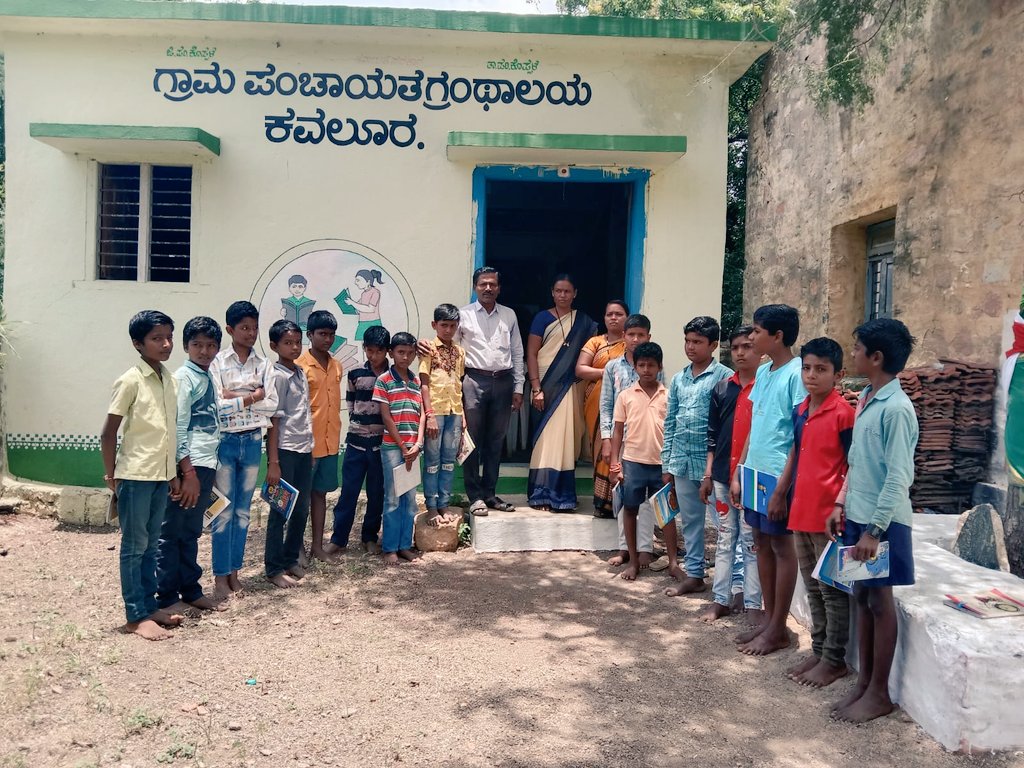 readingkafka's tweet photo. Rural libraries have come alive with children's books, textbooks, computers, learning sessions, group study, digital content, &amp; activities like chess, carrom, and storytelling. #kidsinlibraries https://t.co/0Ek22wxMyA