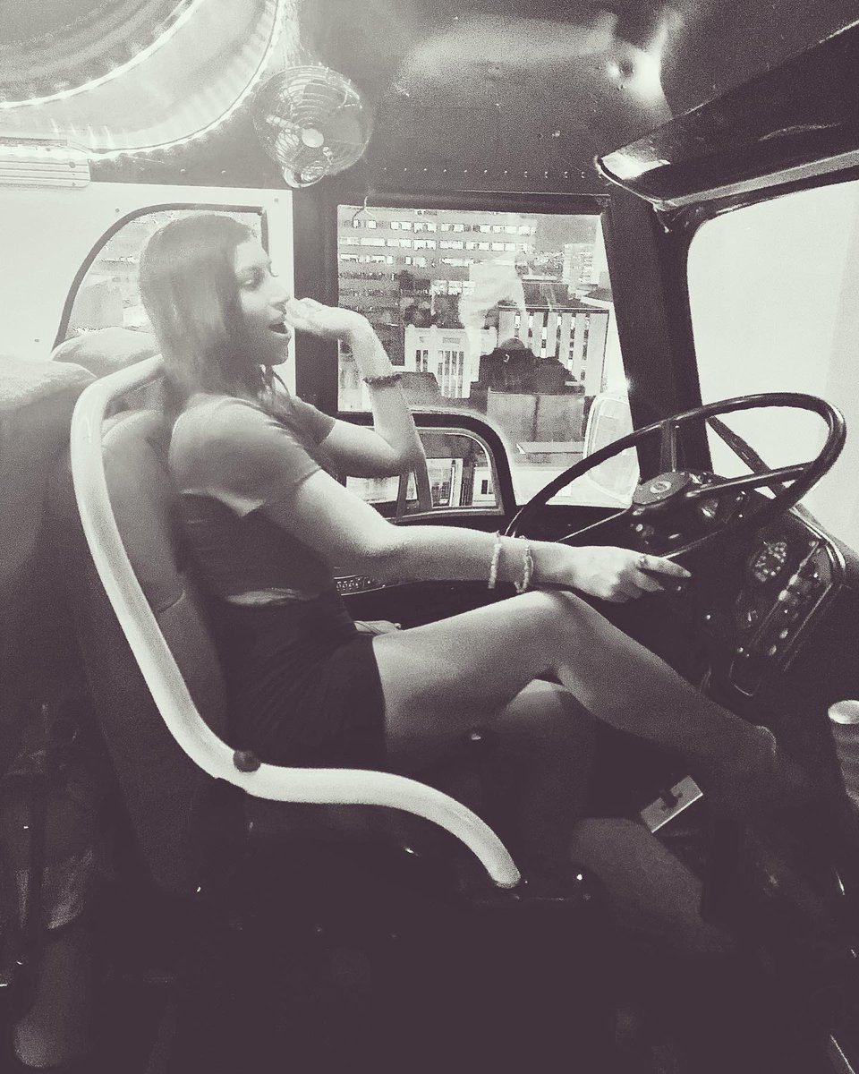 KelsiLovett's tweet photo. i’m driving.

#bobbyhotel #nashville #bus #driving #funtimes #weekend #celebration #bestbusdriver #rooftop #downtown #rooftopbar https://t.co/fEMHiv4nUU