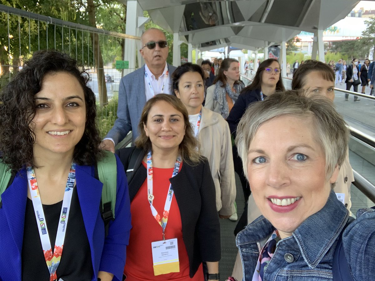 semple_cherith's tweet photo. On our way to #eons15 @cancernurseEU @myESMO. Both @BagcivanGulcan &amp; I really pleased to be presenting end of life issues in #cancer https://t.co/BeW4jzX6pd