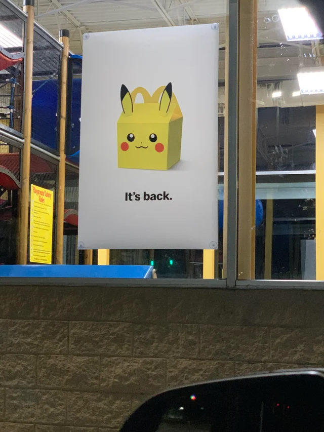 deviant_fish's tweet photo. Mimikyu really upping their game. https://t.co/GlIhAHdHTk