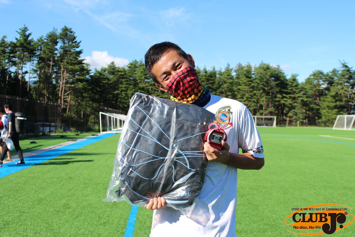 clubjrjapan's tweet photo. 【2022 くぬぎ平オープン】
個人賞
MVP:外山大地 選手 (CLOWN所属)
敢闘賞:北川雄太 選手(Bombers所属)
#clubjr
#クラブジュニア
#nodiscnolife
#flyindisc
#ultimate https://t.co/e3Q2Pp08Mw