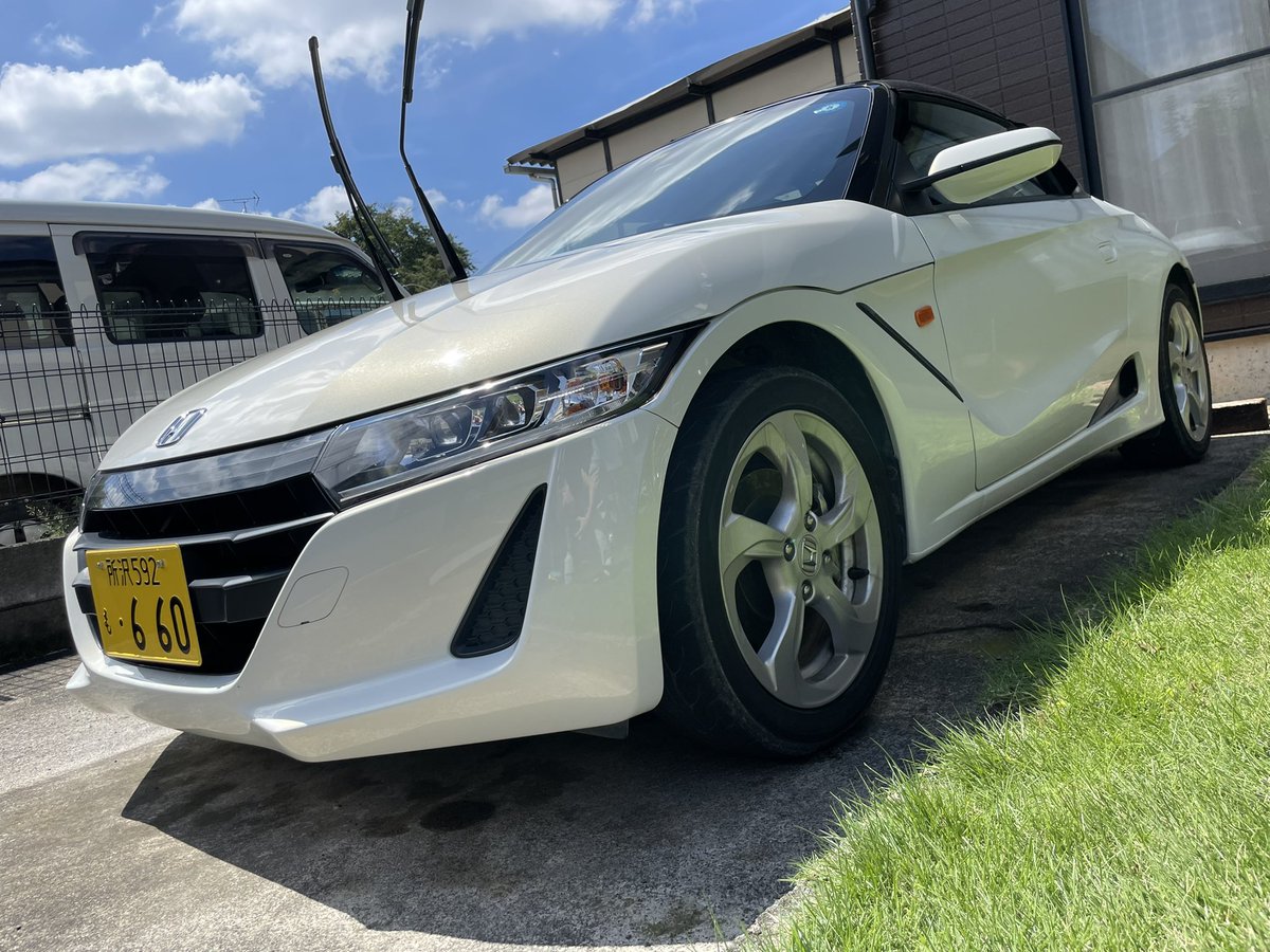 syucream_660's tweet photo. 洗車日和☀️

近くの道路でフェラーリが炎上したらしいです🔥

#s660 https://t.co/db74ztZ2ml