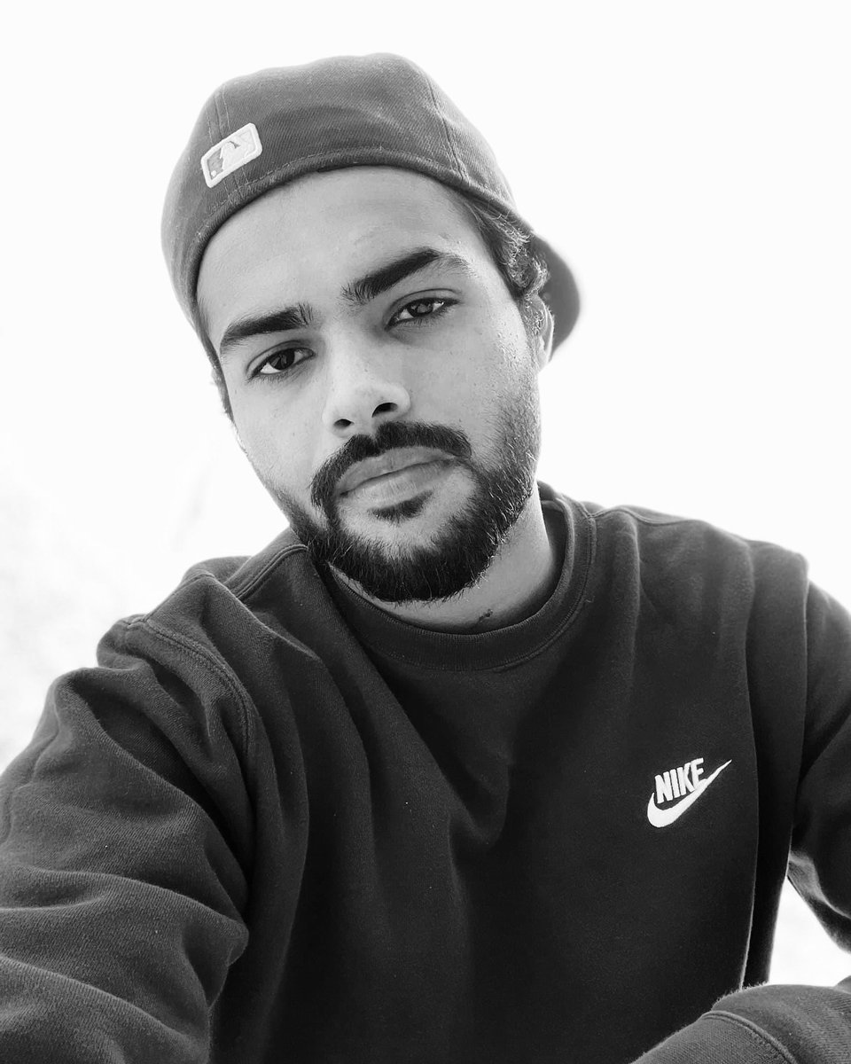 I woke up in beast mode #blackandwhite #badal #safidonkachhora