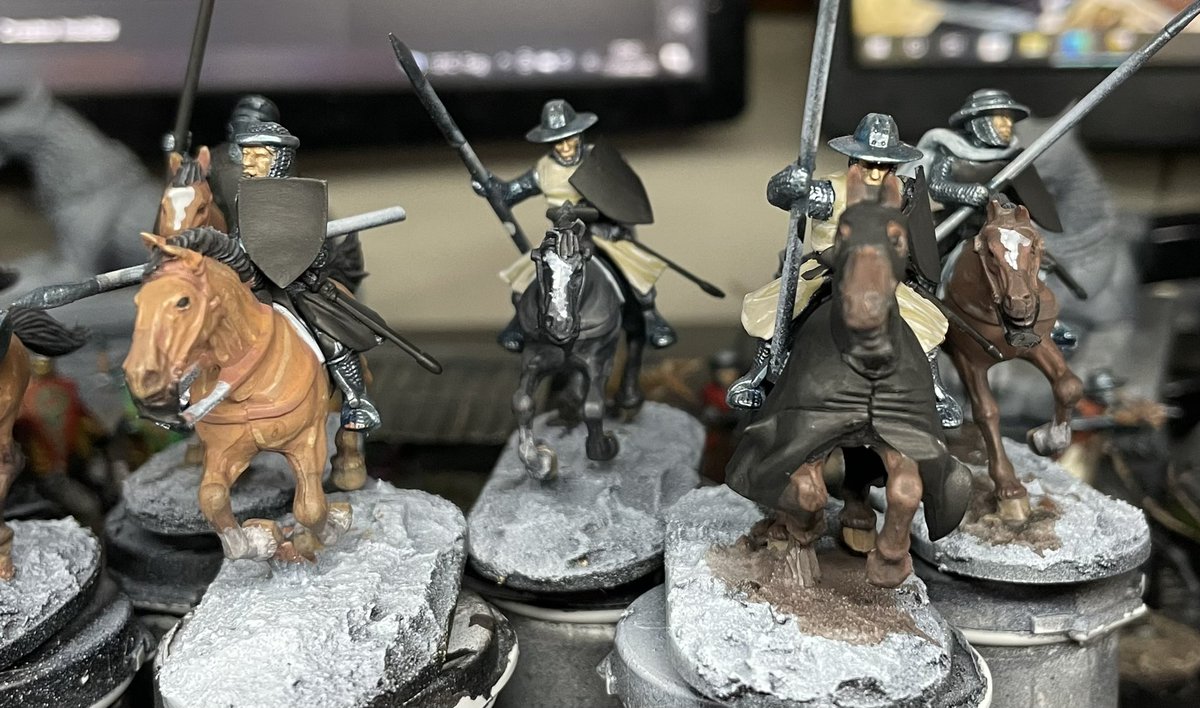panzerkaput's tweet photo. I’ve painted a little more on these horse fo my Barons' War force of Milites Christi mounted Sergeants. They are close to completion with just a few bits and pieces to do, and the shields of course. #thebaronswar #fireforgegame #historicalgamer #warhost #conquestgames #fsinspired https://t.co/tkFWIX6ymD