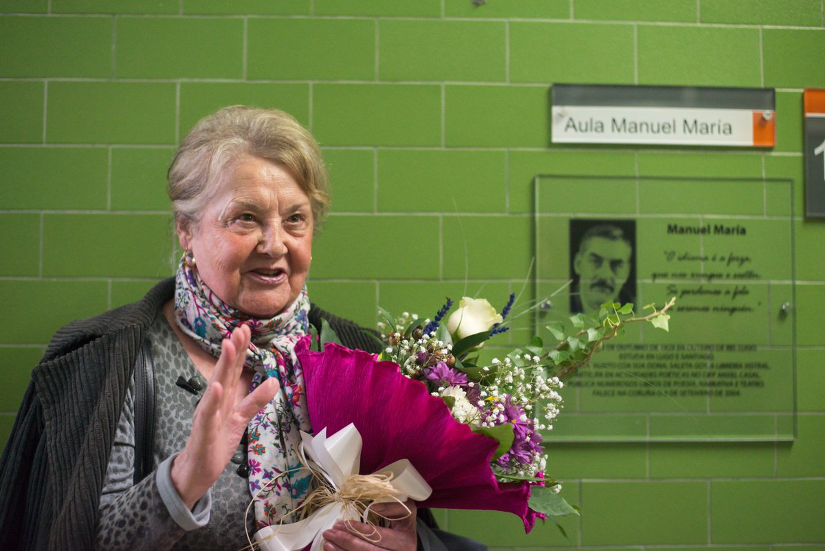 manuelmaria_com's tweet photo. Obrigado polas condolencias.
Desde hoxe, ás 10.30, e até mañá ás 15 h, estará en Servisa da Coruña (frente ao CHUAC). Na segunda feira (luns), ás 17 h, na Casa-Museo Manuel María, en Outeiro de Rei, acto de despedida para logo, ás 18 h, recibir sepultura no cemiterio de Outeiro https://t.co/F8si1jXEyS