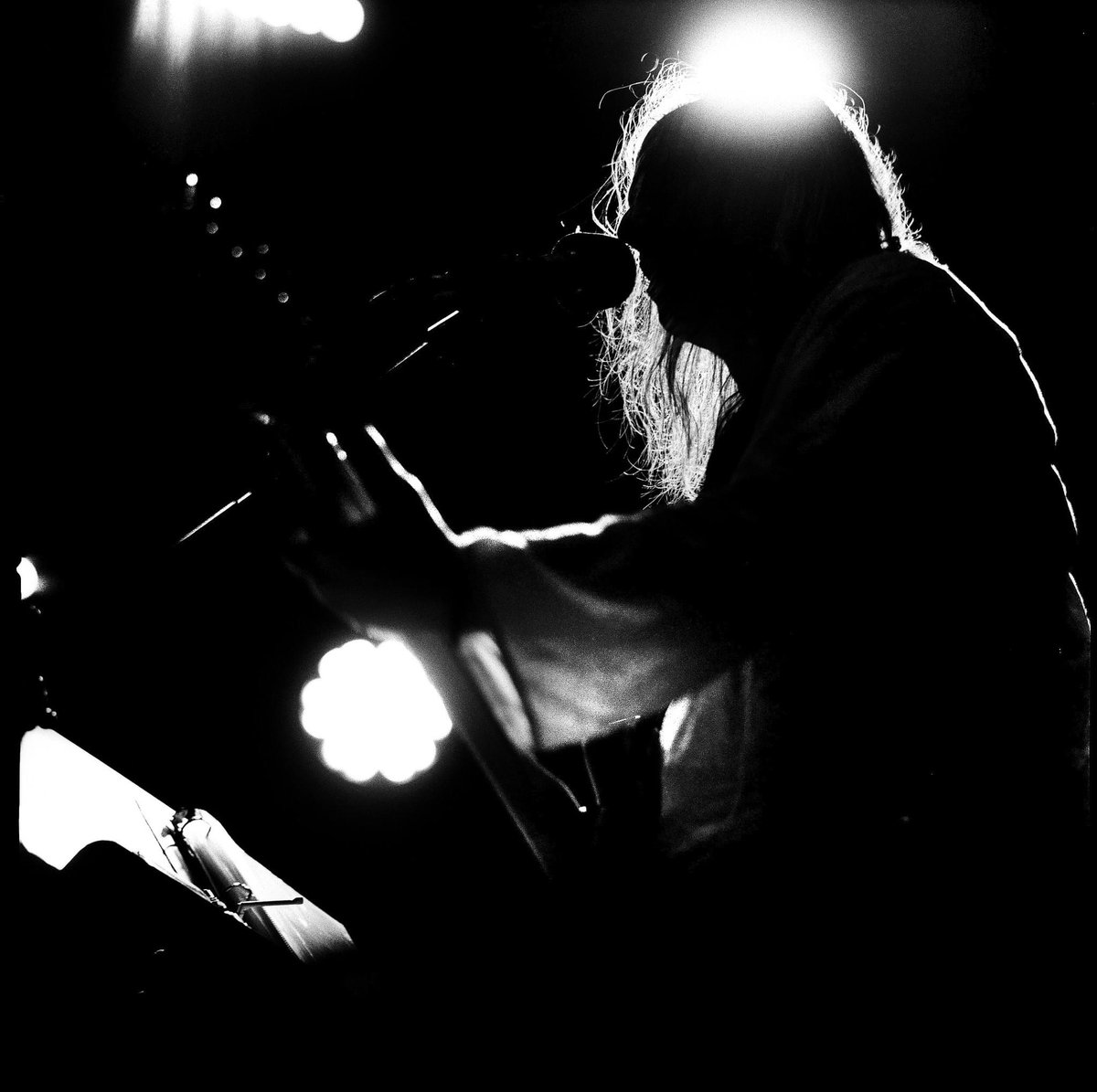Anton Newcombe at Nox Orae 2022
photo: Mehdi Benkler with my dear <a href="/Hasselblad/">Hasselblad</a> 

<a href="/antonnewcombe/">anton newcombe</a>