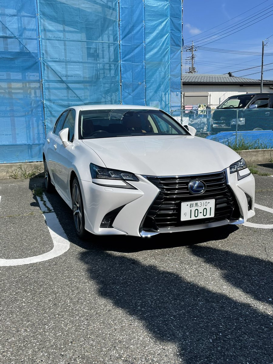 k_kkooki's tweet photo. ㊗️納車🚗 ³₃
ベンツから念願叶ってレクサスオーナーになりました👏✨✨
お上品に乗り回します🙄
#レクサス
#GS450h
#車好きと繋がりたい 
#納車
#拡散希望 https://t.co/G4XEoNTHMh