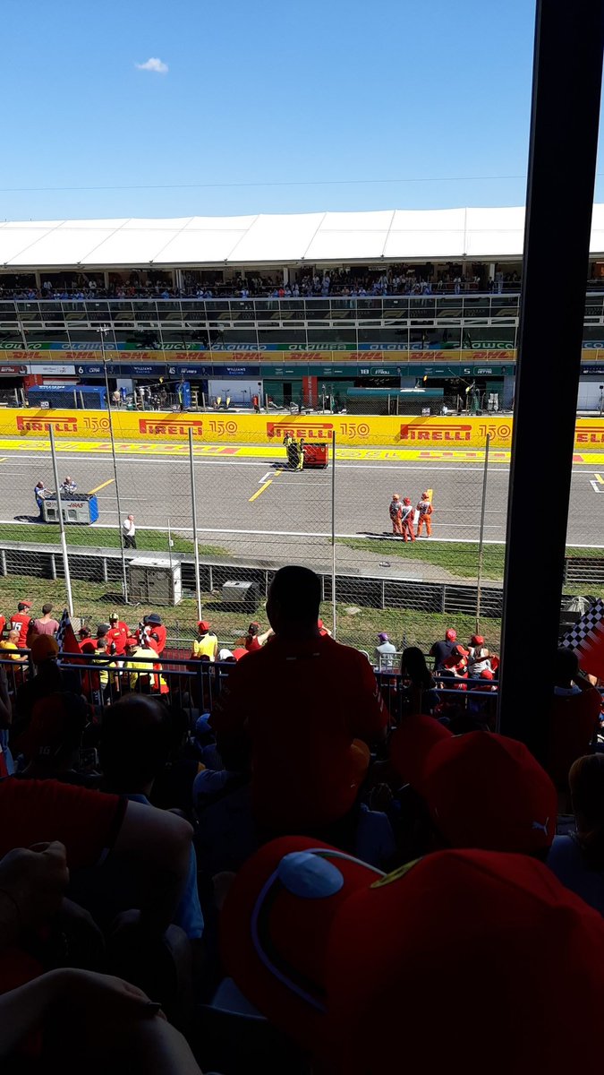 F1Carcarla's tweet photo. Sainz mi parte proprio davanti
#F1 #ItalianGP #LetsGoMonza https://t.co/sThcbPiQVH