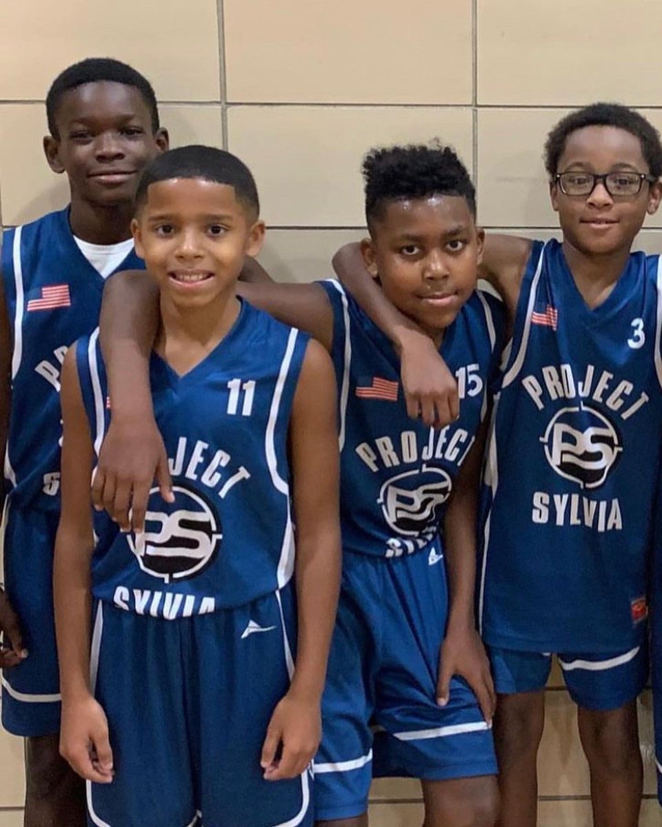CoachDeanBK's tweet photo. Manifest Destiny 🔵⚪️🎡🎢 #BabySplitters #LincolnBasketball #ConeyIsland #Brotherhood #FromAAUtoPSAL 🏀 https://t.co/yIXS0njuLc