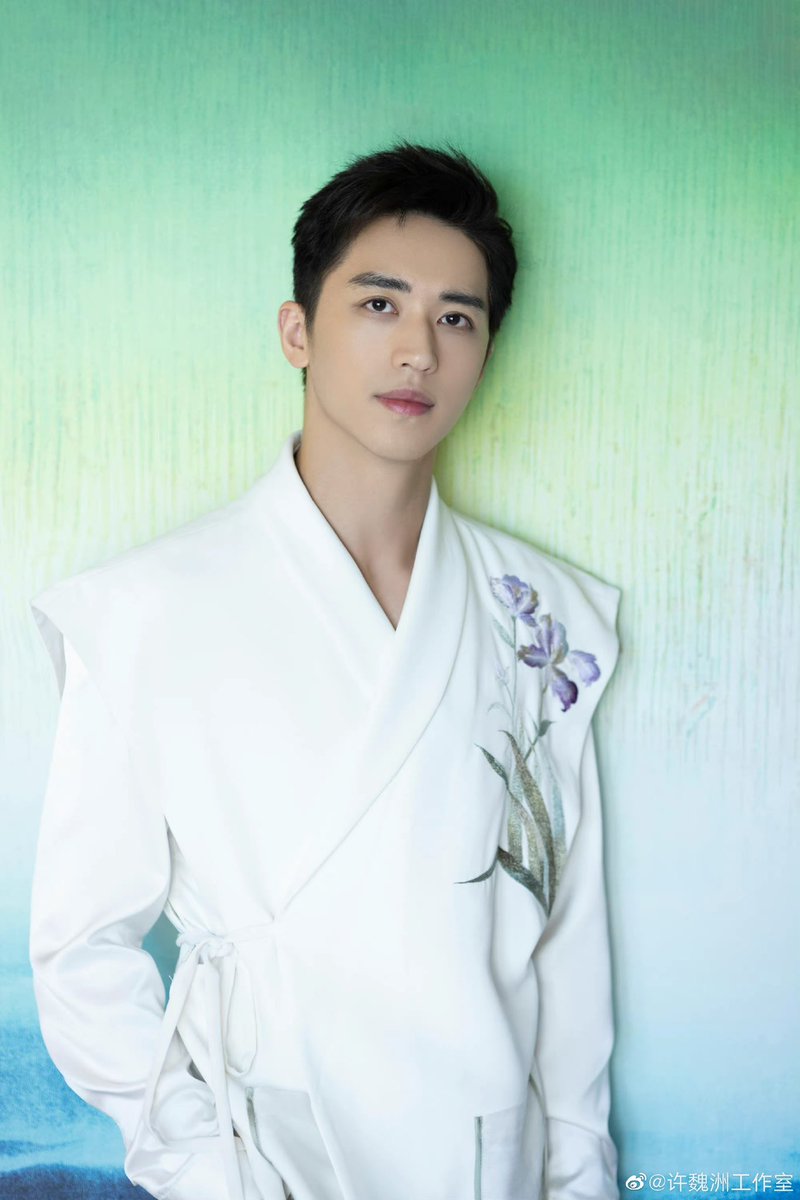 dramapotatoe's tweet photo. #TimmyXu for a CCTV Mid-Autumn programme 

More snaps - https://t.co/txdAUzUzAn https://t.co/anhTfhOzMK