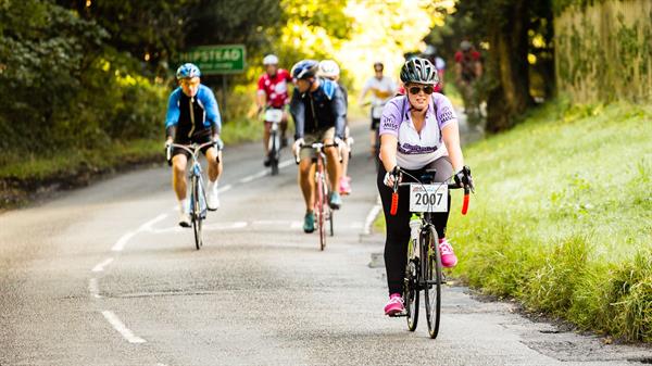braintumourrsch's tweet photo. We're wishing everyone taking part in the London to Brighton Cycle Ride the best of luck today 💛 Their cycle takes them 54 miles, from Clapham Common to the Brighton sea front. Missed this event? Take on another challenge for #BrainTumourResearch here ➡️ https://t.co/XQDAIwP3y1 https://t.co/9S3V850IGv