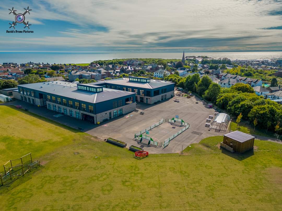 Brilliant photo of #AbbeyView Campus from David's Drone Pictures <a href="/HaysheadPS/">Hayshead PS</a> <a href="/StThomasRCPS/">StThomasRCPrimary</a>