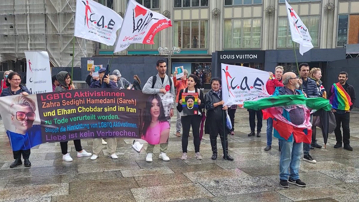 MinaAhadi9's tweet photo. Demonstration in Köln für freilassung #Elham_Choobdar #ZahraSedighi https://t.co/ALZ4ECyywe
