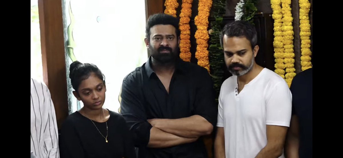 TrendsNeel's tweet photo. Deeply saddened by the demise of  Krishnam Raju garu . We extend our heartfelt condolences to Prabhas and the entire family. OM SHANTI 🙏🏻
Prashanth Neel with Prabhas during this difficult time ♥️💔🥺🥹😭 
#RIPKrishnamRajuGaru https://t.co/MH4vDbuP4G