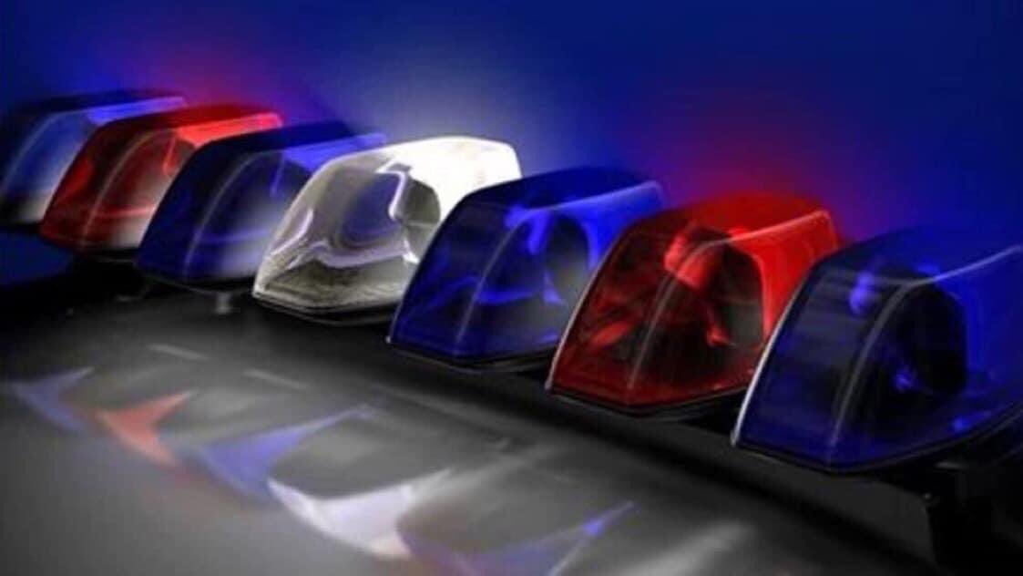 kfdmnews's tweet photo. DEVELOPING: No one hit after four men with guns fire shots at Prince Hall Apartments parking lot, striking multiple residences and cars. See #KFDM Facebook https://t.co/ycTnDeOKWs