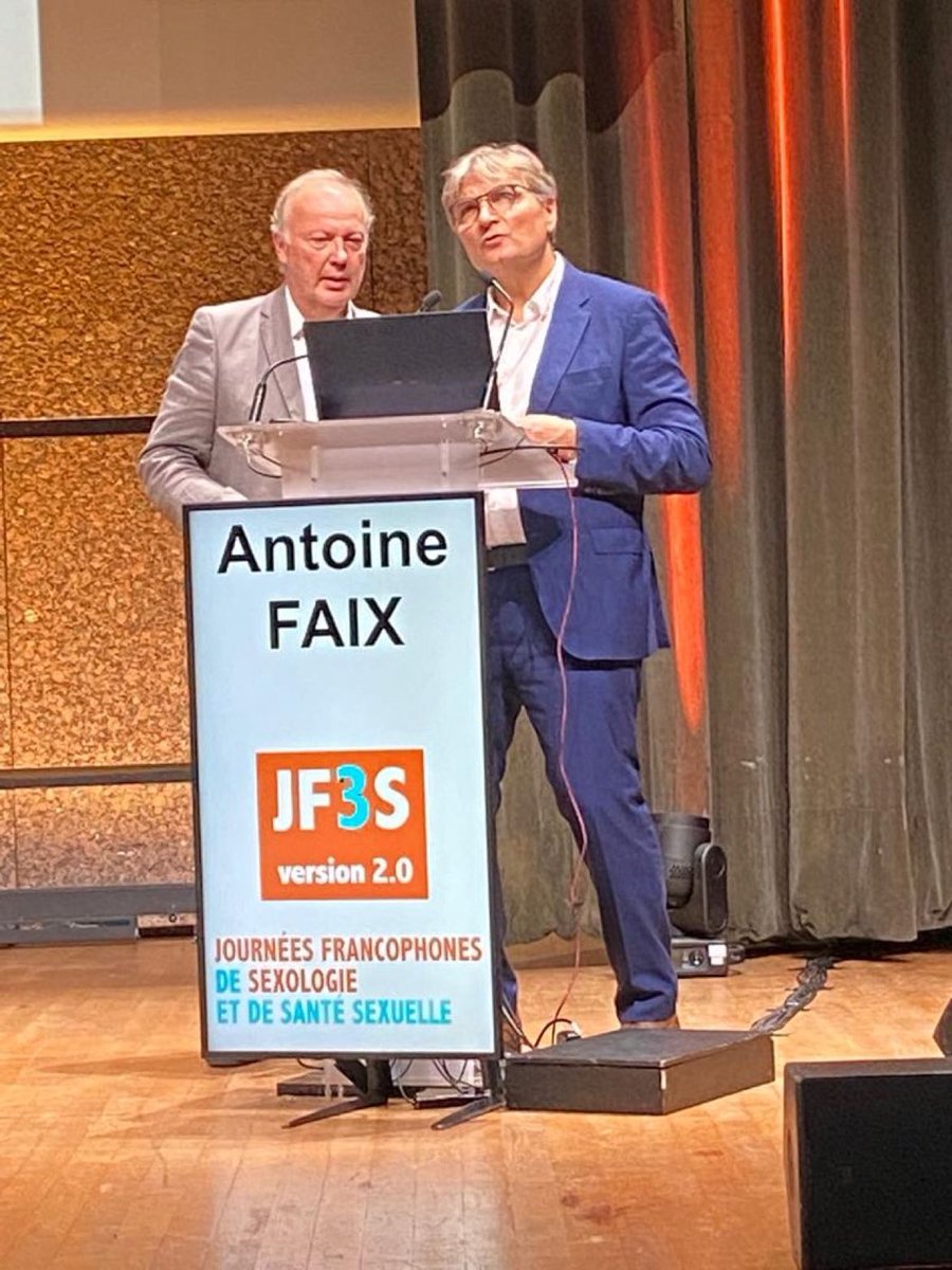 jpgraziana's tweet photo. Merci aux témoignages de patients vivant leur sexualité avec un implant pénien: normalité et qualité de vie retrouvee . Osons en parler à nos patients motivés et non répondeurs aux autres traitements. #JF3S. #AFU . # SFMS. #faix https://t.co/xsY3Fqtty4