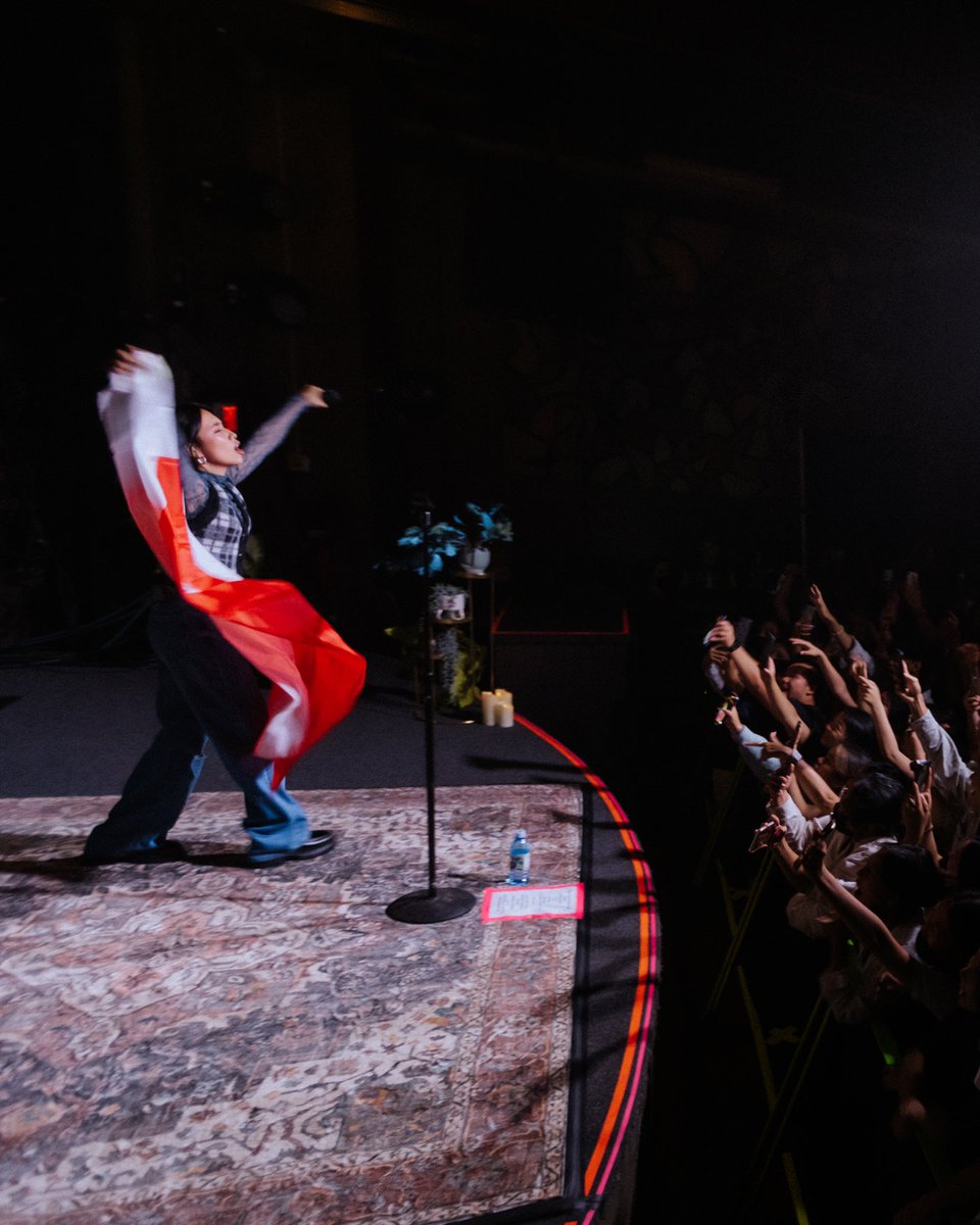 nikizefanya's tweet photo. thank you portland https://t.co/sHo0vdOVp6