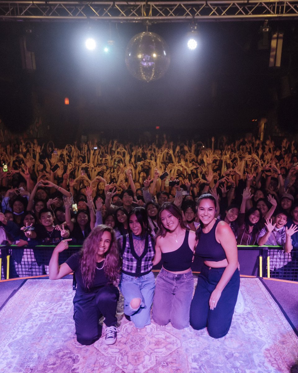 nikizefanya's tweet photo. thank you portland https://t.co/sHo0vdOVp6