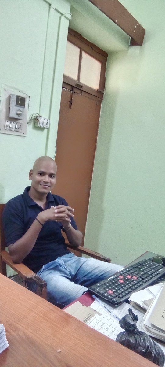 mshakib080_mohd's tweet photo. ख्वाबों और मंजिलों की दुश्मनी पुरानी है।
हम ने भी दोनों को पाने की ठानी है।। https://t.co/d02Vt9cCny