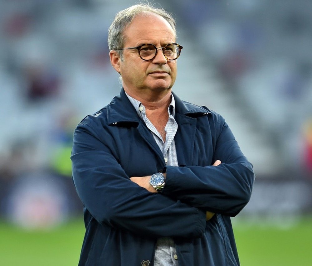 lnstantFoot's tweet photo. 🚨 Chelsea veut faire de Luis Campos son nouveau directeur sportif.

Todd Boehly a déjà parlé avec l’actuel conseiller sportif du PSG. (@thetimes) https://t.co/mIFeU4A6jc