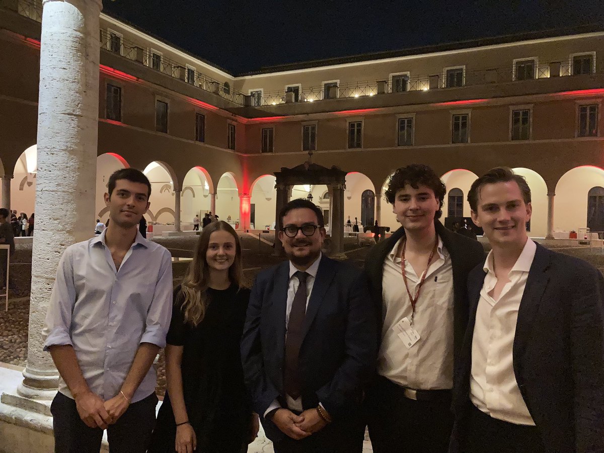 A fantastic dinner in an amazing location is the end of 3 days conferencing in Rome @sisp2022 . @VilhelminaAna @amiadharan @jakobschram (@Politics_Oxford ) and @_fabiodaguanno_ (ETH former @brasenosejcr ) have presented their work and engaged tirelessly with others’ work.