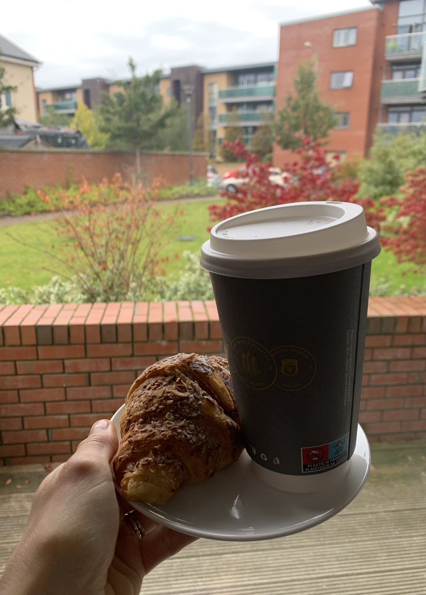 MarikeRademan's tweet photo. This would've been my croissant and coffee in 30degrees in the French Riviera but thanks to @AerLingus I am eating this in rainy Ireland. #traveldisruptions #Aerlingus #nomoreholidays https://t.co/VHmNzMm2SF