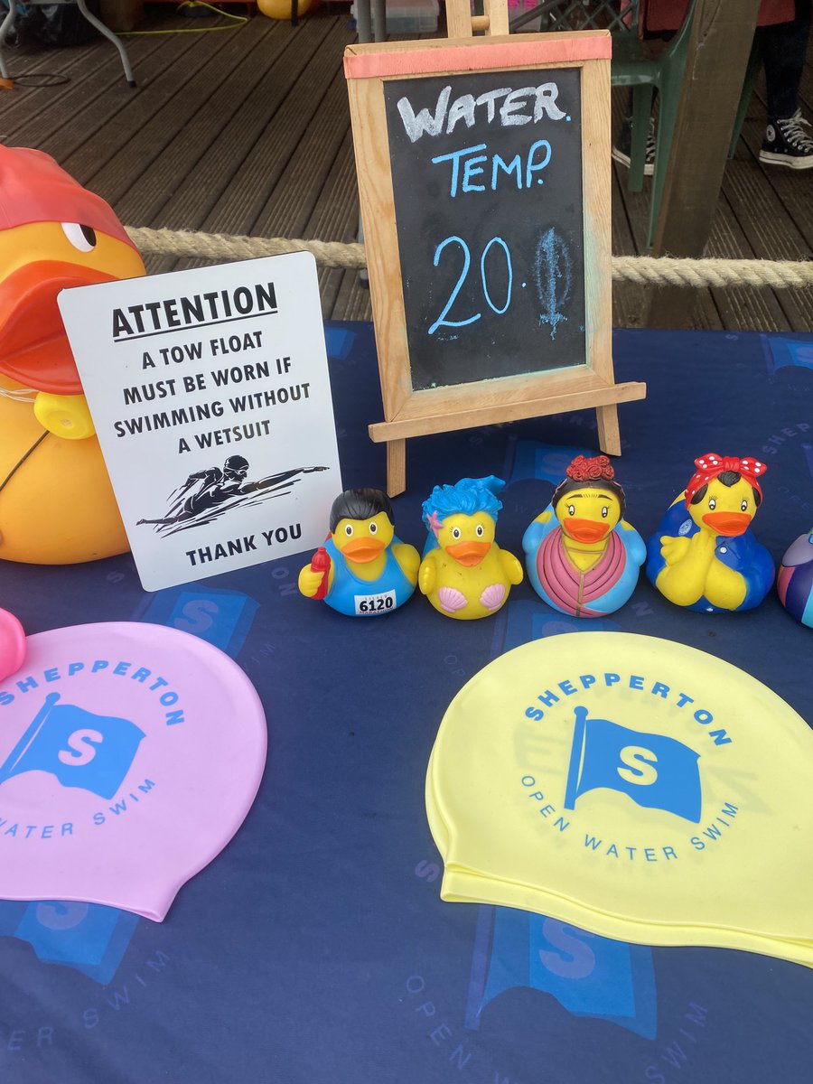 peterrollob's tweet photo. final training swim at SOW today, eerily calm &amp; misty conditions but superb!! thx to all for Solent crossing good luck mssgs leading into next Sunday weather &amp; tides permitting. ⁦@sheppertonswim⁩ ⁦@AspireCharity⁩ ⁦@yondasports⁩ https://t.co/JrlC8bOyfG