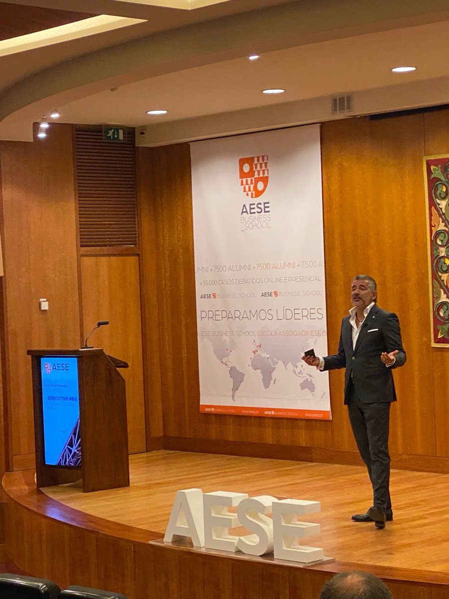 aftfonseca74's tweet photo. Estive na AESE para uma conferência sobre “Estratégia Global e os desafios de um CEO Global”.
Sempre um gosto partilhar a minha visão e experiência enquanto gestor e falar sobre Pessoas, Relações, Proximidade, Estratégia e Comunicação.
Obrigado AESE Business School. https://t.co/Ul4yuBPa6Q