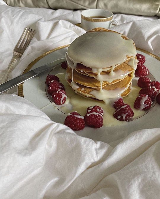 SelectOutfit's tweet photo. sunday brunch https://t.co/Zj9hETM77r
