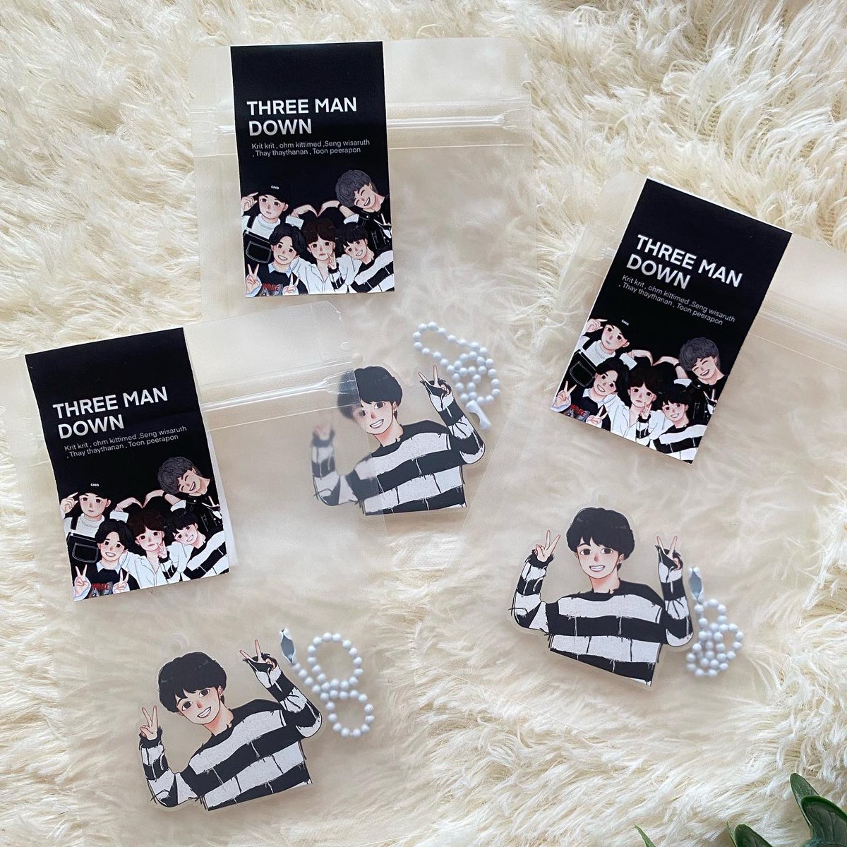mellowmee12's tweet photo. งานแฟนอาร์ต TMD ✨🤍💐
สนใจจิ้มลิ้งค์เยยงับ 🦋 https://t.co/mJuSRpv3E3 
-
เค้าวาดเองหมดเยย พร้อมส่งน้า

#ThreeManDown #ตลาดนัดthreemandown #ตลาดนัดทมด #ตลาดนัดtmd #ตลาดนัดชาวเมือง #chemise #tmd #ตลาดนัดทรีแมนดาวน์ #พร้อมส่งthreemandown #threemandownfanart https://t.co/DFPv6GhHup