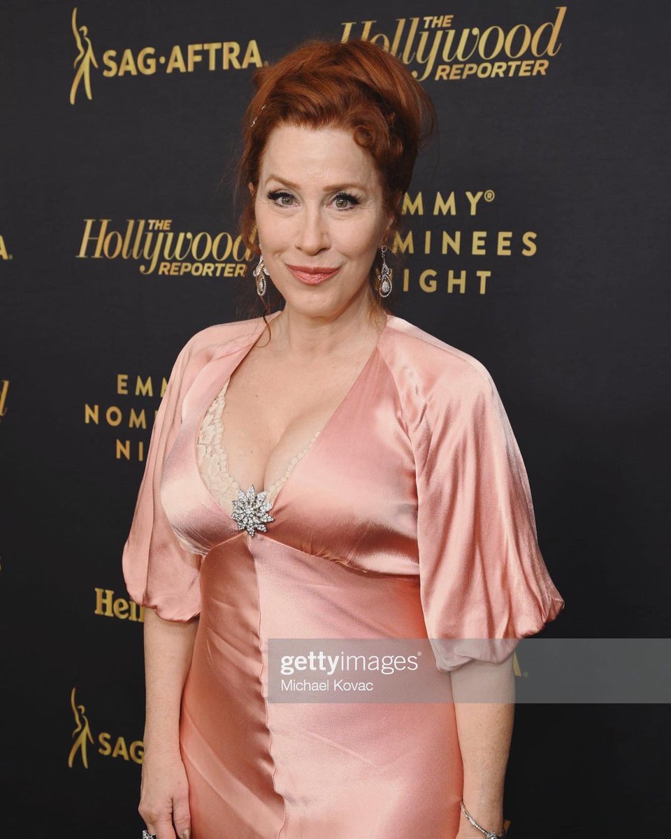 mel is barb's garbanzo bean 💓 on Twitter "h e r 😍"