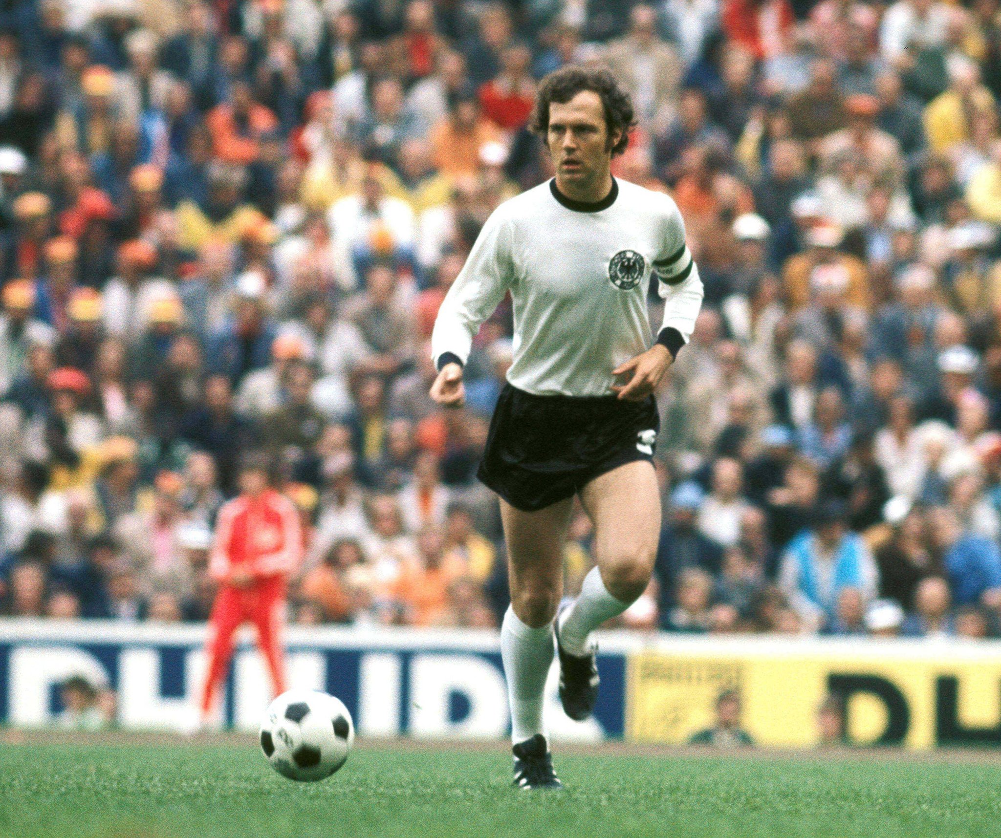 HAPPY BIRTHDAY FRANZ BECKENBAUER!!! 