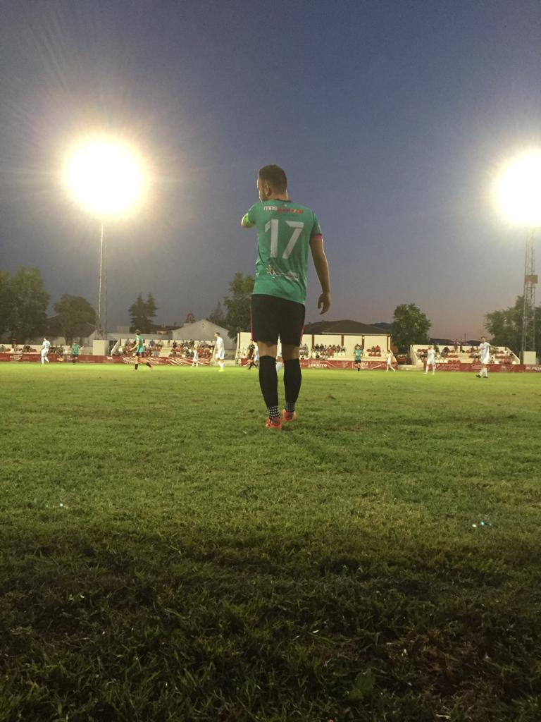 A por el primer partido de liga, vamos <a href="/UDCTOFICIAL/">UDC Torredonjimeno</a> 💪⚽⚪🔴
