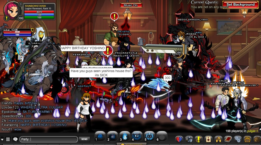 200 people in yulgar-1 O_O super laaggg 🤣Happy Birthday Yoshino! 🥳🎂