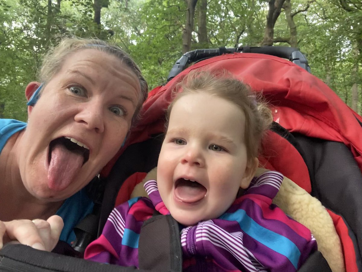 musingsofarunn1's tweet photo. Felt rude not to round the week up to 40miles. So took little one out for a #buggyrun #gurn @UKRunChat @TeachersRunClub https://t.co/5d88DzsQRK