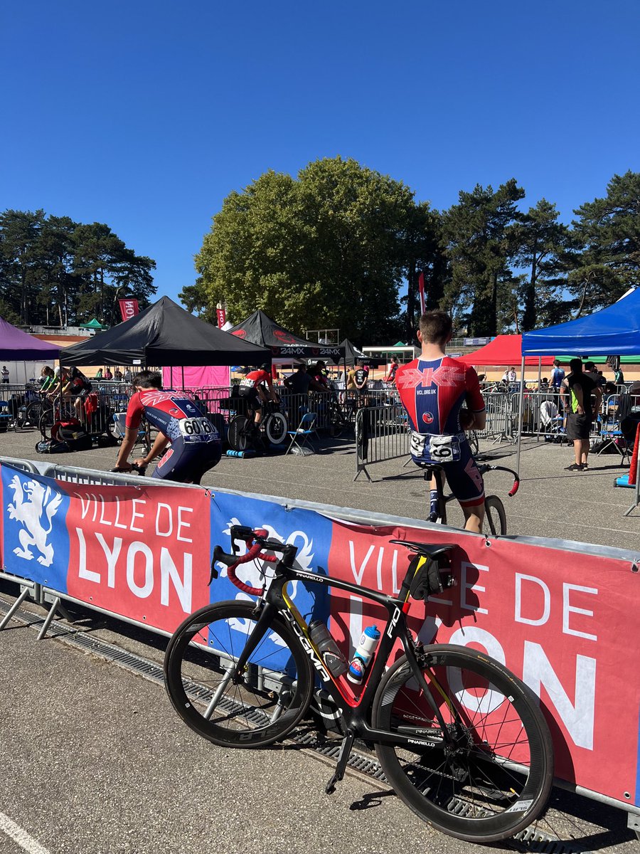 Good luck to our Junior riders competing in the French cup track racing in Lyon today.