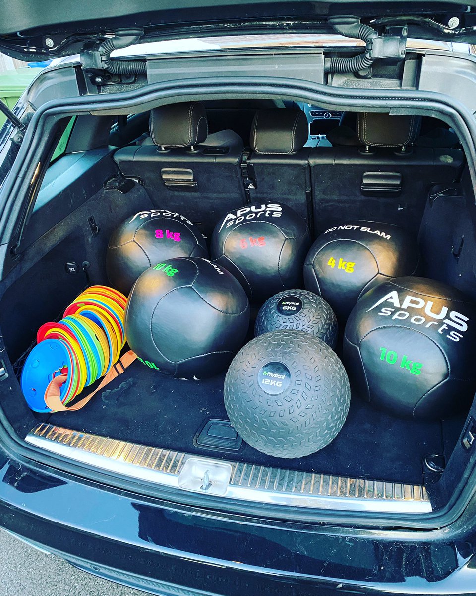 Great session on a lovely foggy morning. Medicine balls were in use today. Nice game of Pontoon 🃏 with a twist to finish!
