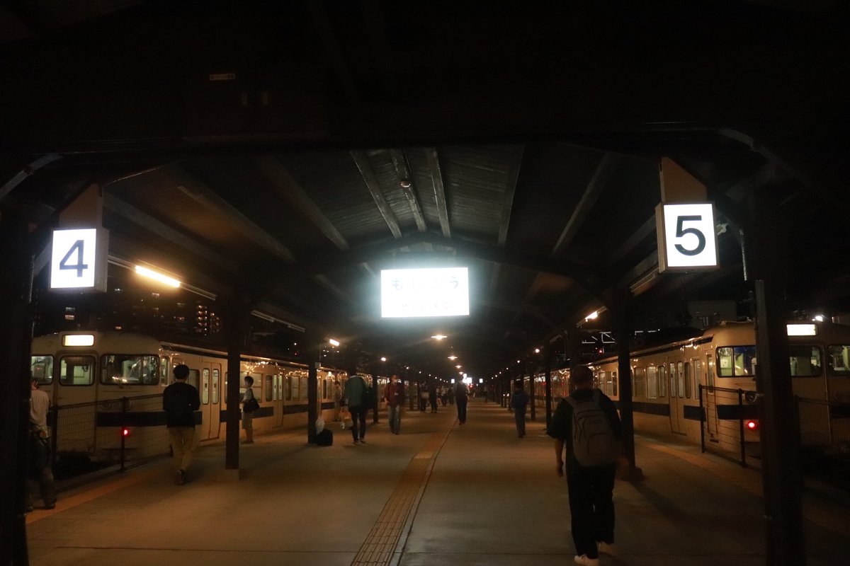 totsugawa66's tweet photo. #急行日南 #夜行列車 #415系 #Fo117 #JR九州トラベルデスク JR九州トラベルデスク(@JRKhojin_travel)さんの415系夜行急行日南号の旅に往復参加させていただきました。Fo117での夜行列車の旅は、本当に楽しかったです。(9583M写真) https://t.co/Bkk6lx4Dt8