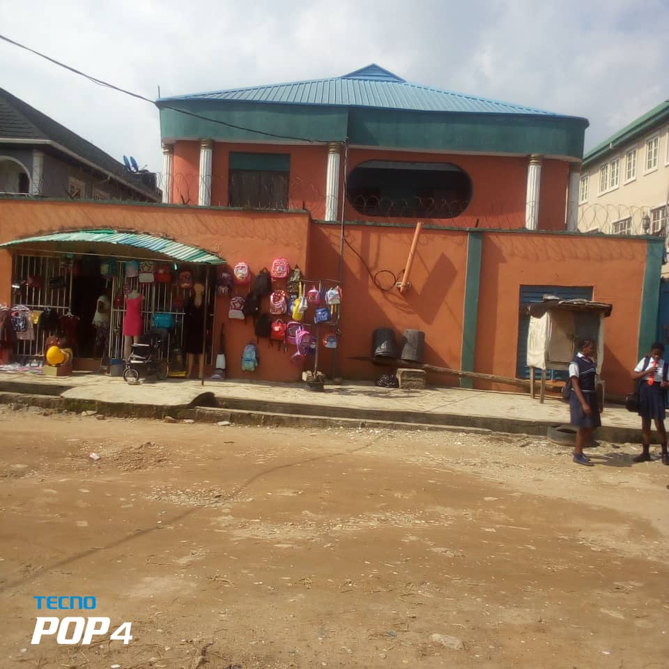Equitytrustppty's tweet photo. FOR URGENT SALE!!!
A Block of 4 nos 3 Bedroom Flat at Olowola, Off Lasu,Ojo Expressway,Igando.
Document: CofO. 
Price:#50m net
Equity Trust Properties: 
08148292229,
08039193091 https://t.co/fwm1WQNmz0