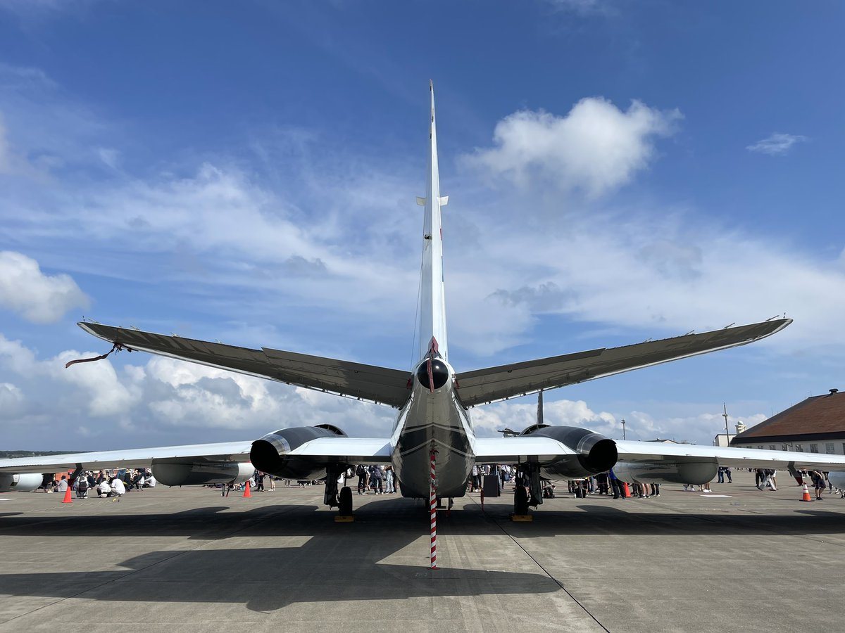 c50cub96's tweet photo. 尾翼のNASAでテンション爆上がりでした、ええもん見れましたわ〜。 #三沢基地航空祭 #WB57F #NASA https://t.co/UOIoV9jzrd