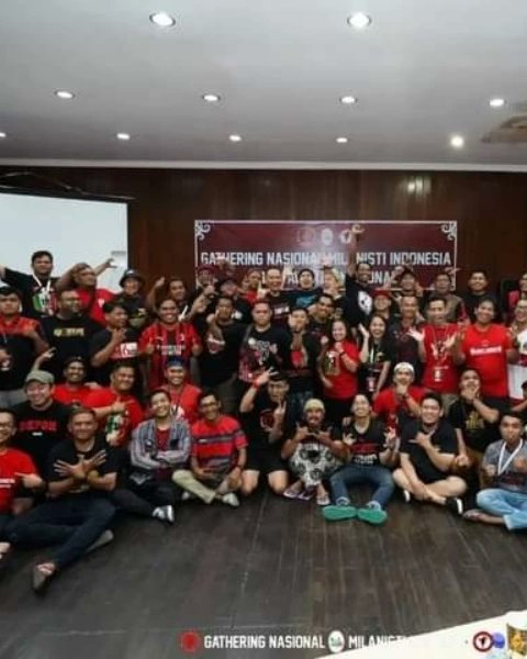 MIBasis_Sebatik's tweet photo. galeri pejuang gatnasMI dri utara kalimantan @MilanistiOrId @acmilan #ForzaMilanbah https://t.co/wRsdgUshhA