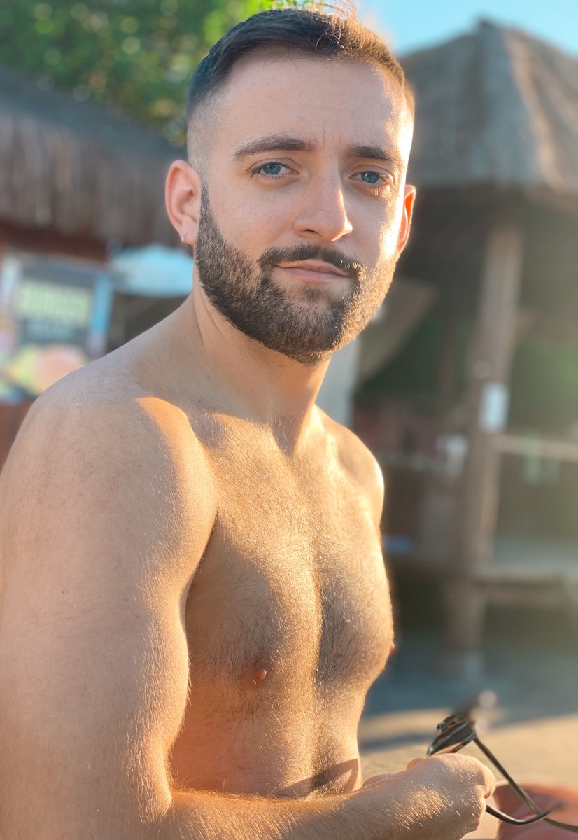 Pol John tweet media