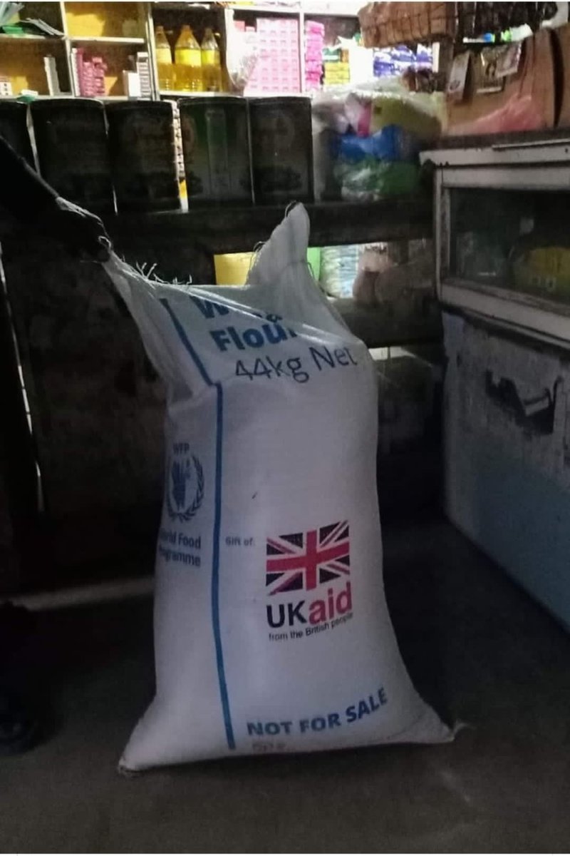 Mehransaeeed's tweet photo. @CTurnerFCDO The aid sent by the UK being sold in the stores in Sindh. Please take measures to make sure it reaches to the deserving. https://t.co/2rbOdvvdex