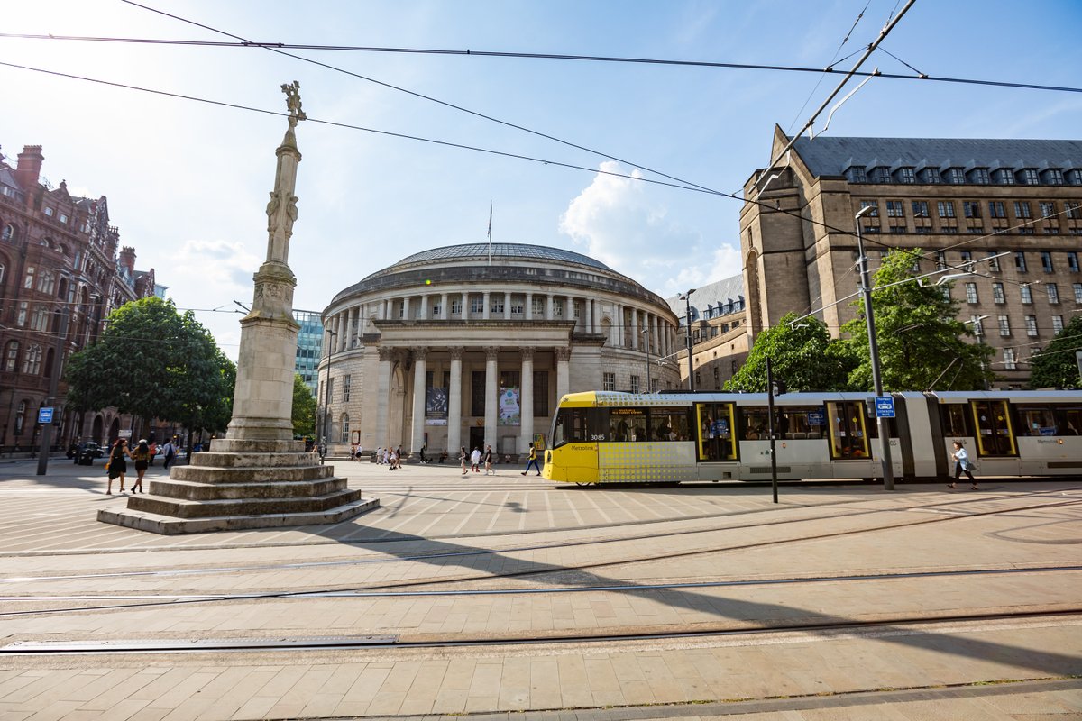 The Proclamation for King Charles III is currently being announced in St Peter’s Square

As a result, there will be service changes in the city centre until 2pm

Passengers are advised to use the Free Bus or to walk between stops to continue their journey: tfgm.com/king-charles-i…