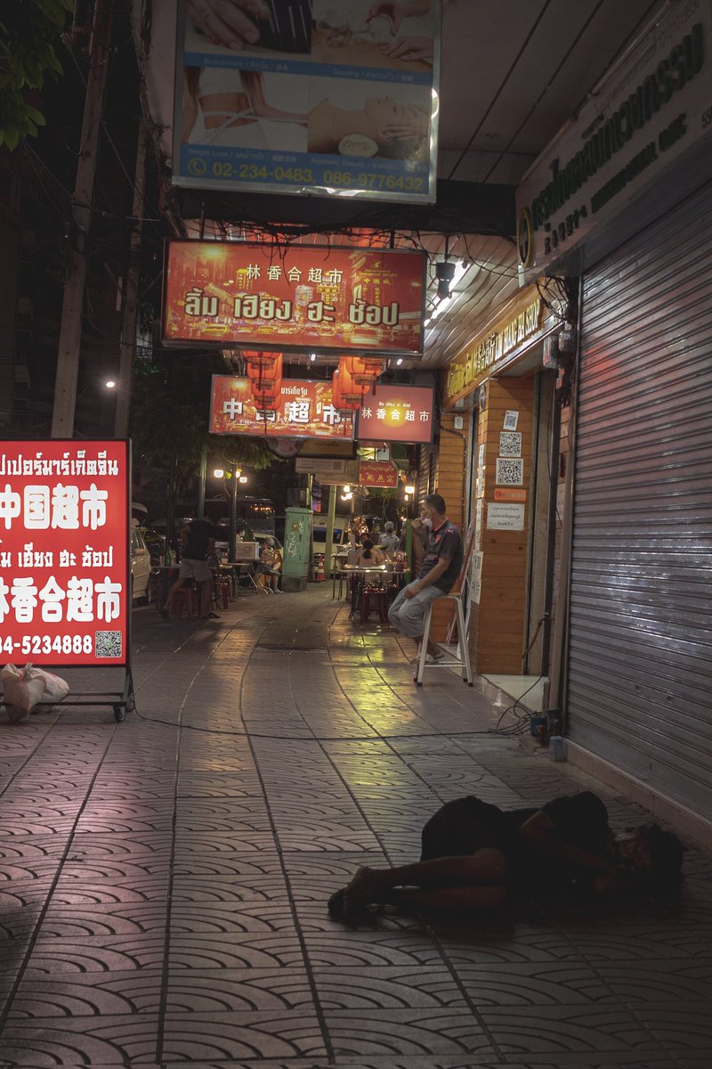 sagarpremkumar's tweet photo. Chinatown / Bangkok (PT. 1) https://t.co/igTXwZjbsp